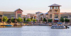 Date night in Conroe waterfront boardwalk dining area