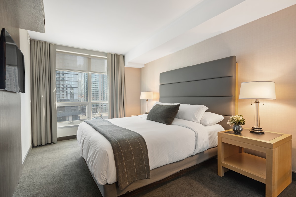 Professional photos that lift an Airbnb occupancy rate