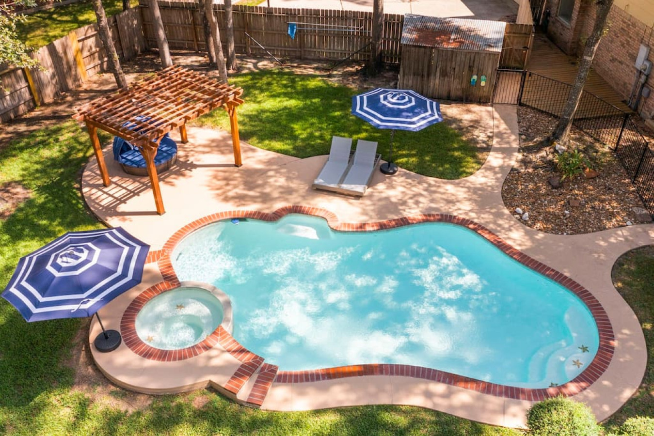 Spring TX 5BR Heated Pool Hot Tub EV Charger