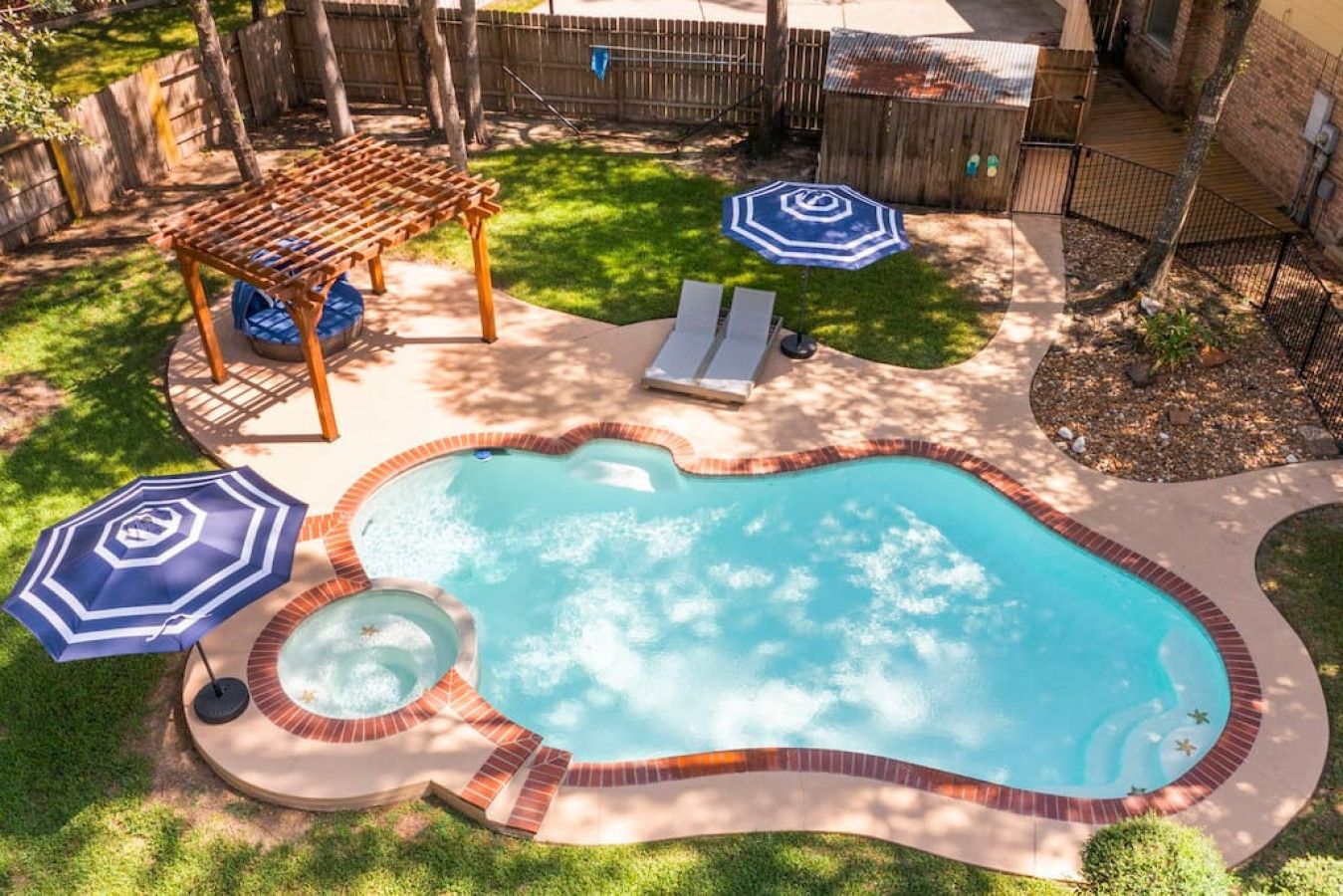 Train-Themed Spring Retreat - 5BR corporate rental near The Woodlands TX