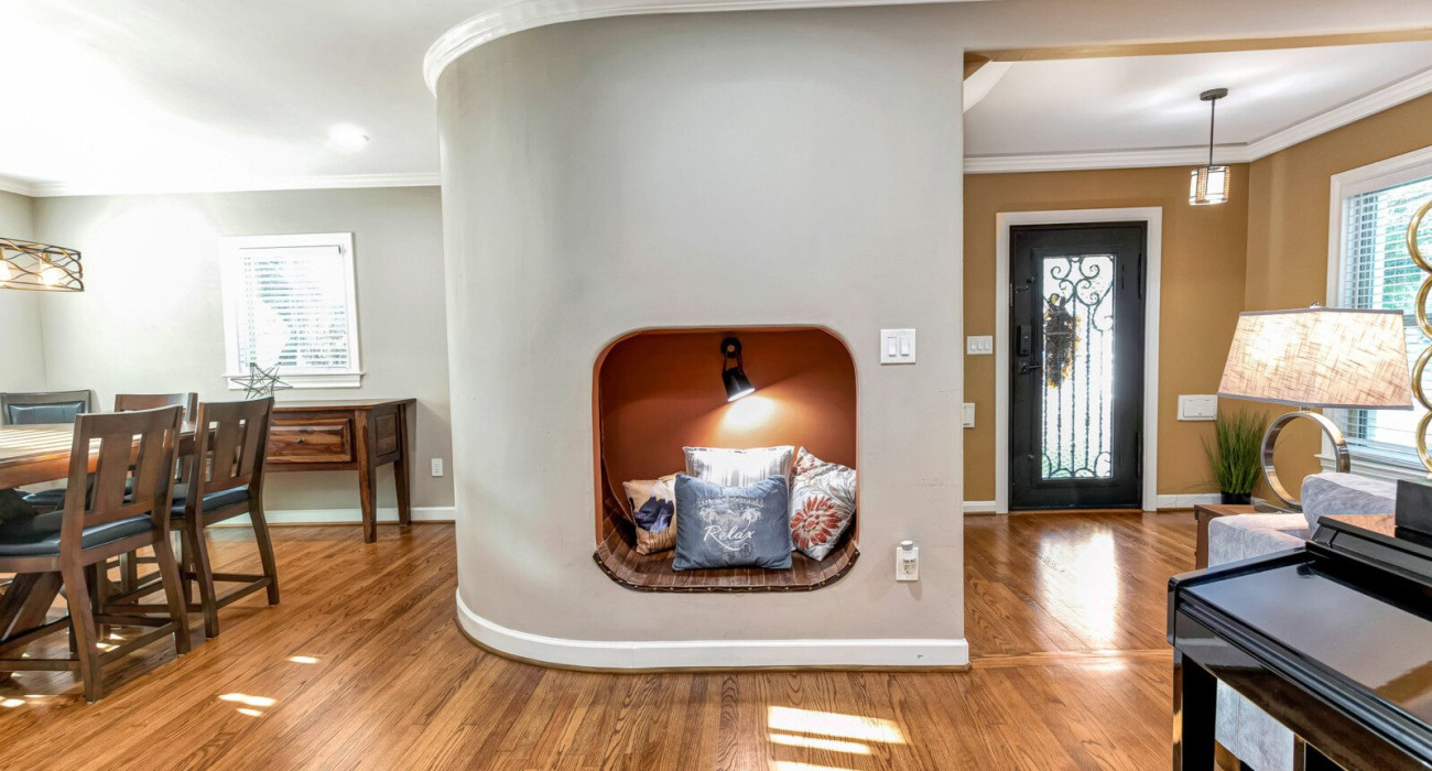 2 Spacious Villa (FEATURED HOMES)