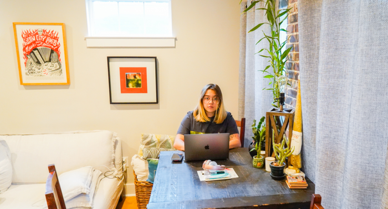 5e7e1d4d1378e370c44acf2c