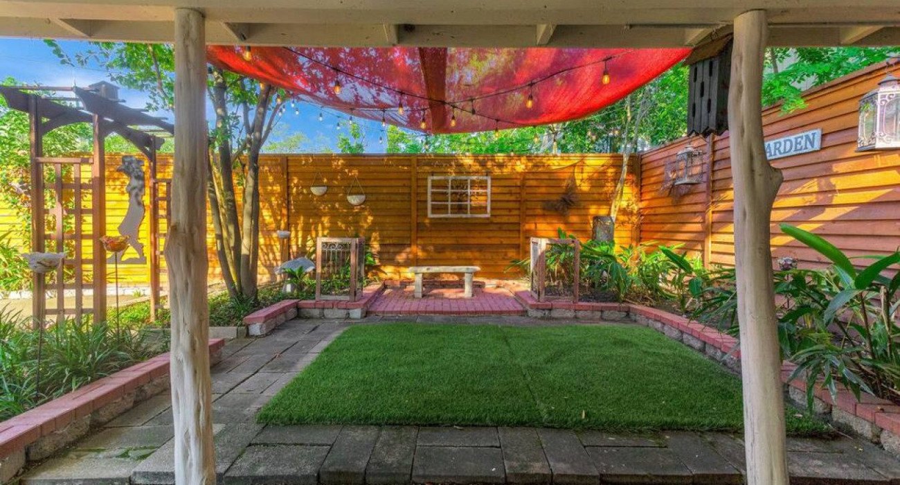 Spacious Airbnb Rental in Houston Texas