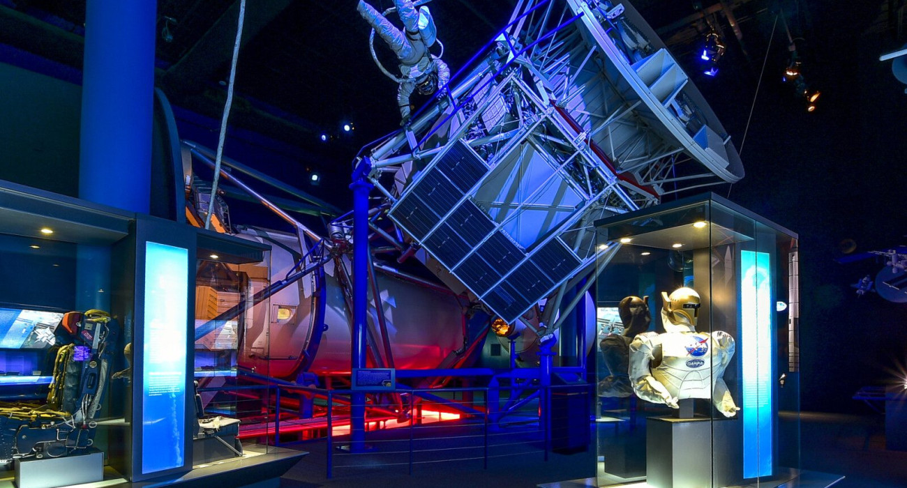 Houston short-term rental rules city skyline property management