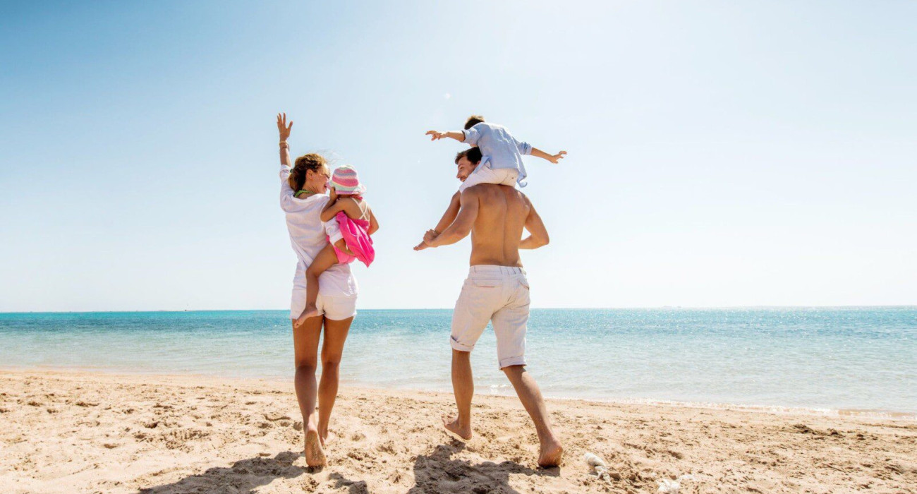 c1f2da078b090fcc01f73e47b92beee7d2000328-2059x1456