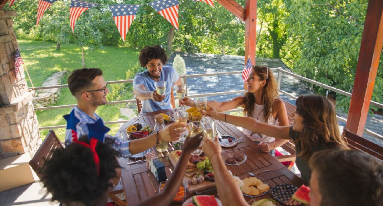 cheers-to-4th-of-july-1024x576