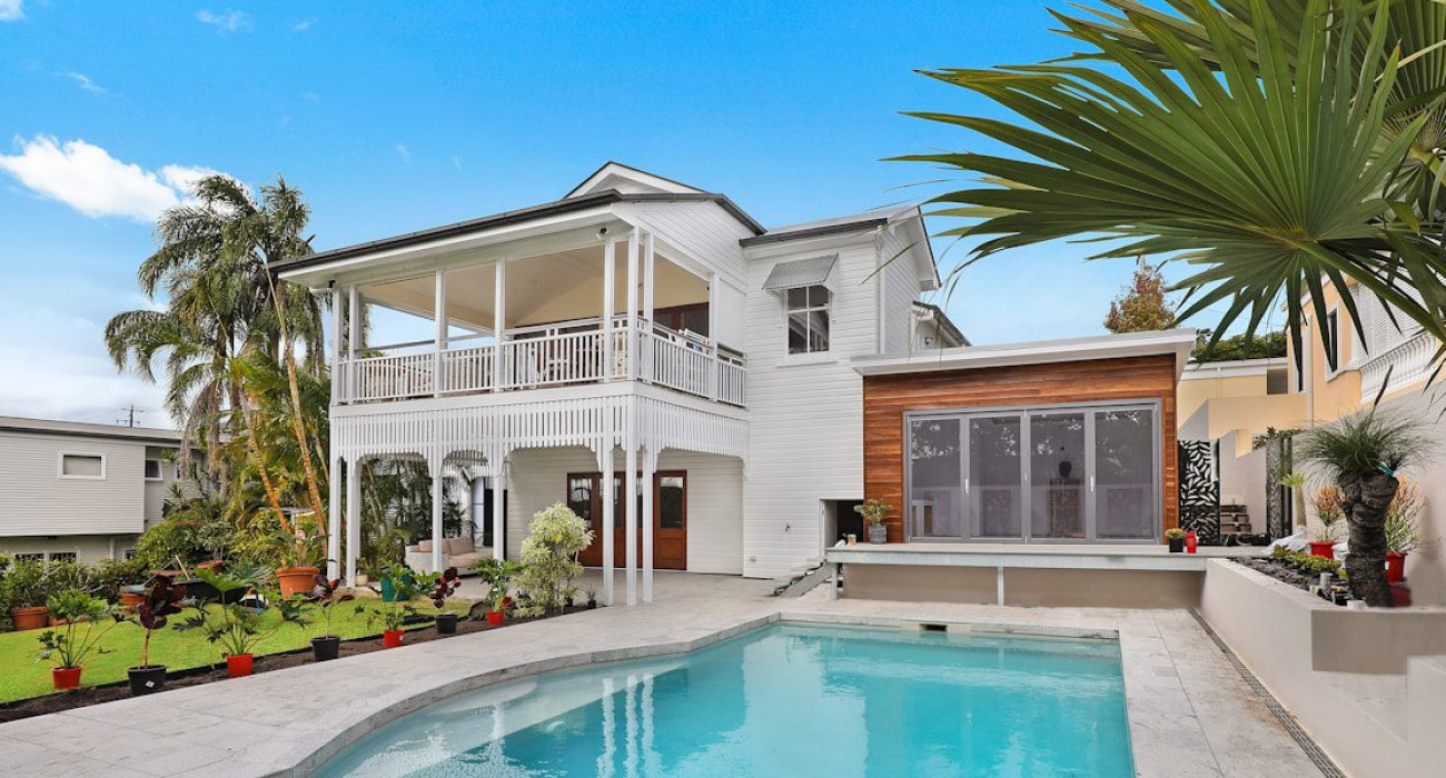 Luxury modern home Montgomery County short term rental