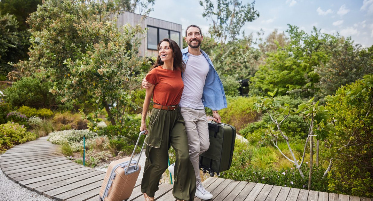 Airbnb co-host Houston helping short-term rental owner manage property